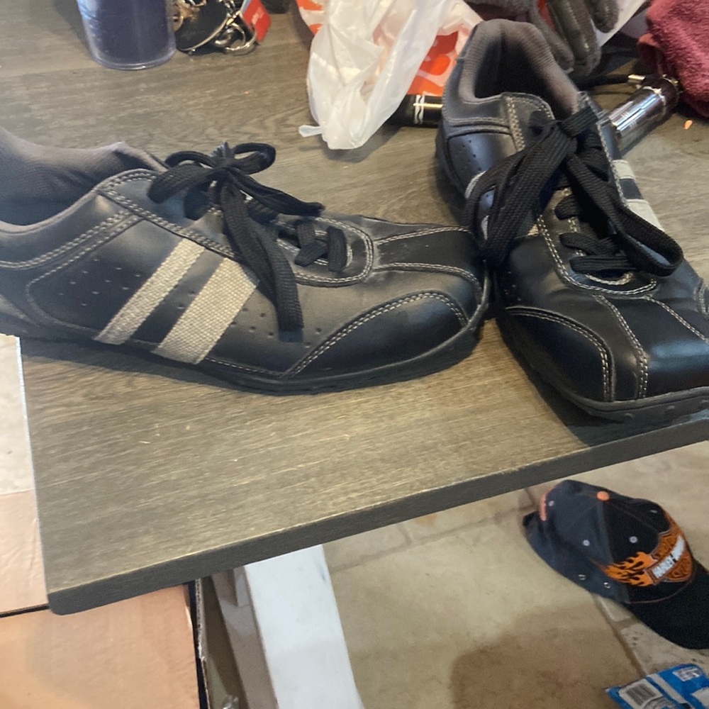 Mens perry Ellis shoes